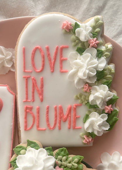 Love in Blume – Custom Sugar Cookies