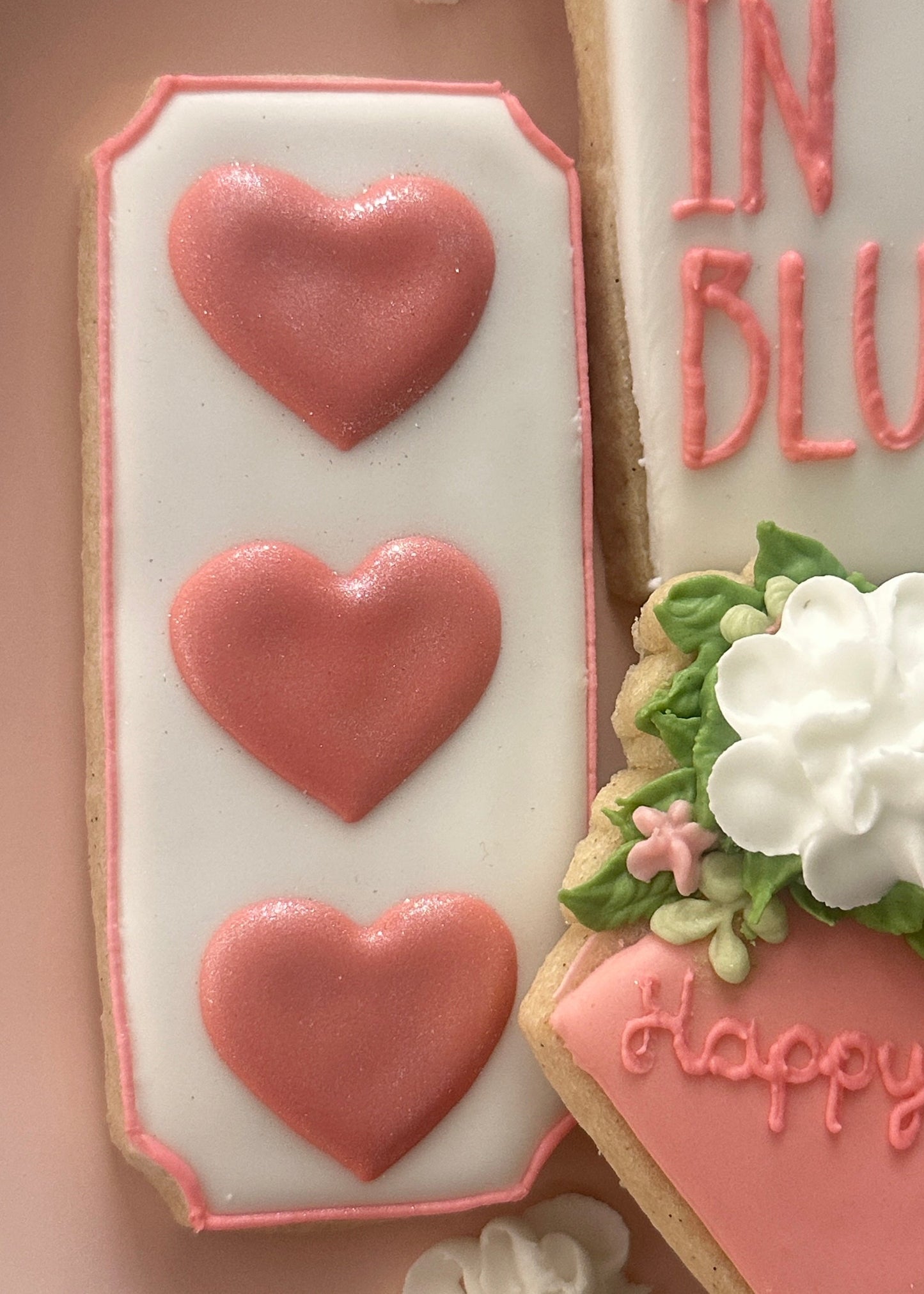 Love in Blume – Custom Sugar Cookies