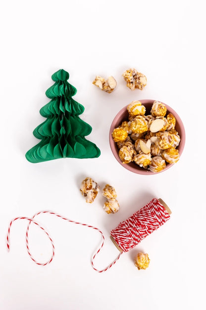 Frosted Gingerbread Popcorn